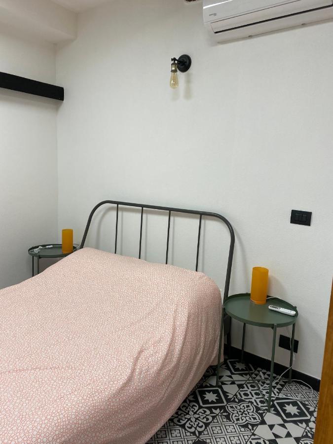 Il Molo Apartment Genoa Exterior photo